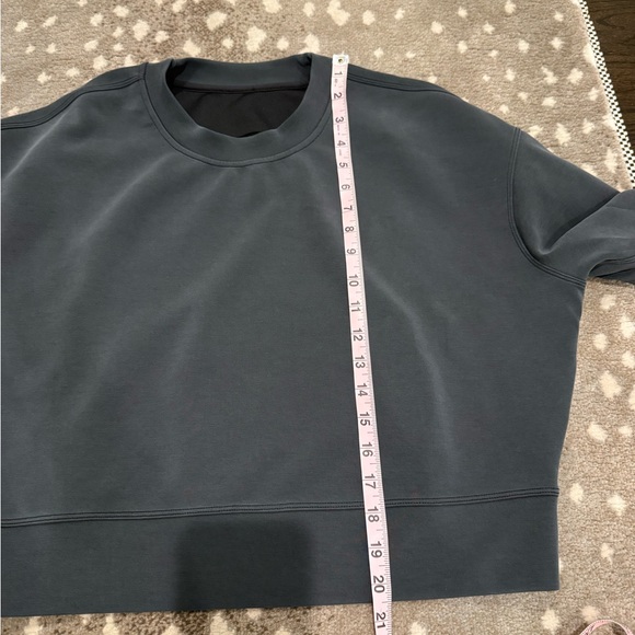 Softstreme Perfectly Oversized Cropped Crew - Picture 4 of 5